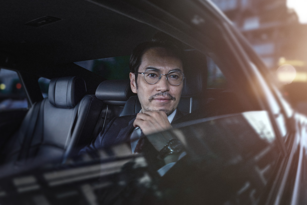 crown_top_img01