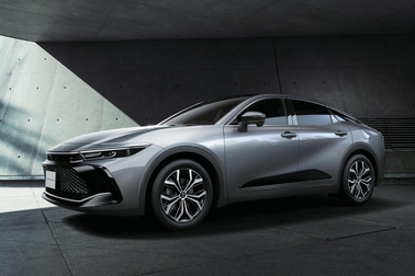 CROSSOVER G(2.5Lハイブリッド車)