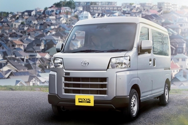 デラックス(CVT・2WD)