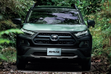 特別仕様車 Adventure “OFFROAD package Ⅱ”(ハイブリッド車)