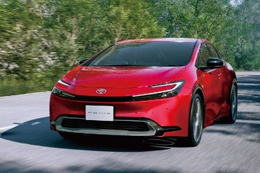 Z（ハイブリッド・2WD）